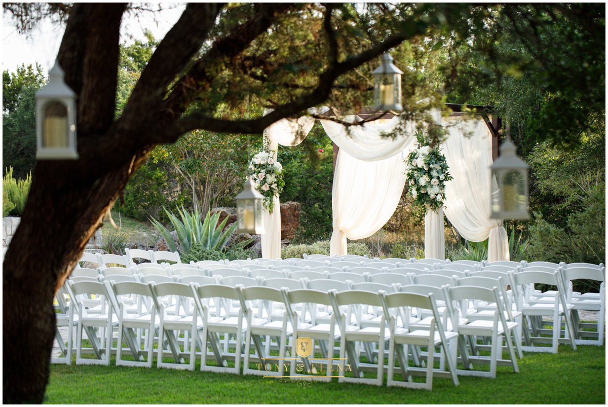 Austin wedding photographer terrace club ceremony area