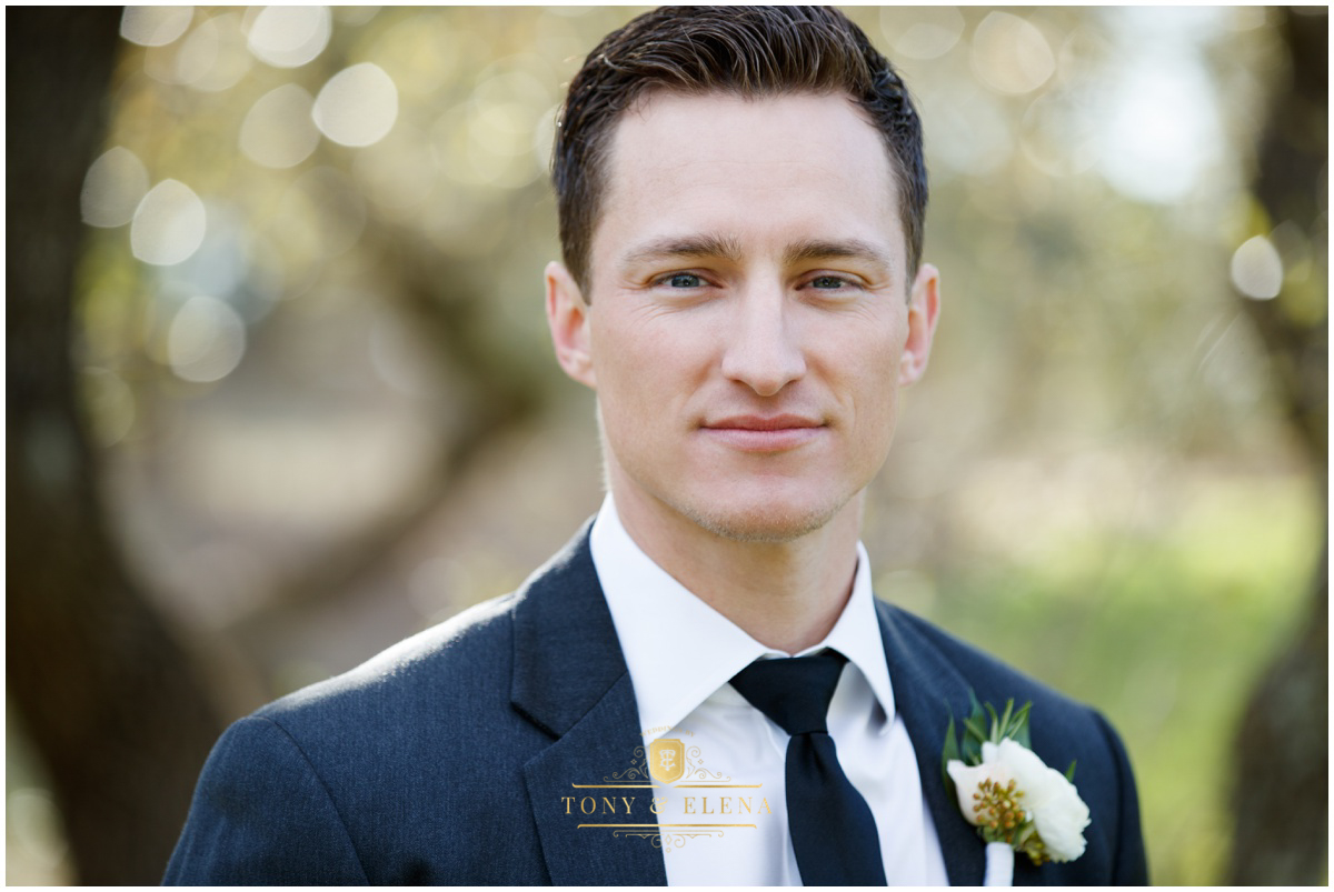 terrace-club-wedding-austin-wedding-photographer-groom-portrait